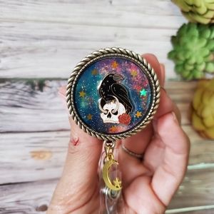 Raven and skull Badge reel jewelry custom made jewelry